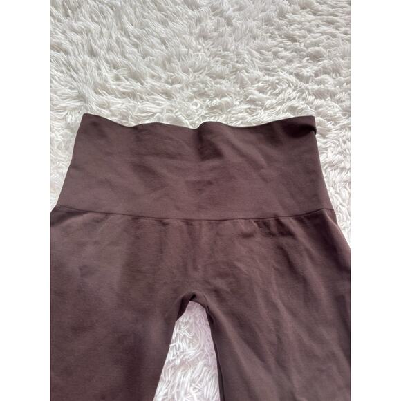 Soma women's sz. M Brown soft crop legging pants. Versatile pair. Comfortable - Picture 3 of 7